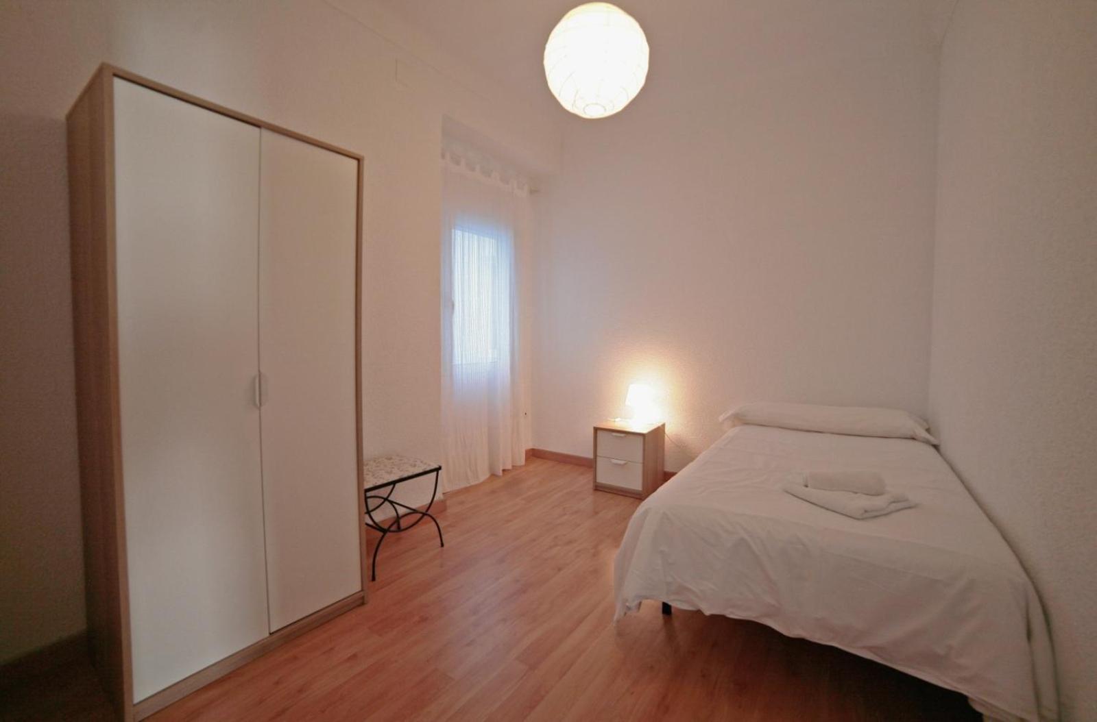 Apartamentos Bahia Аліканте Екстер'єр фото