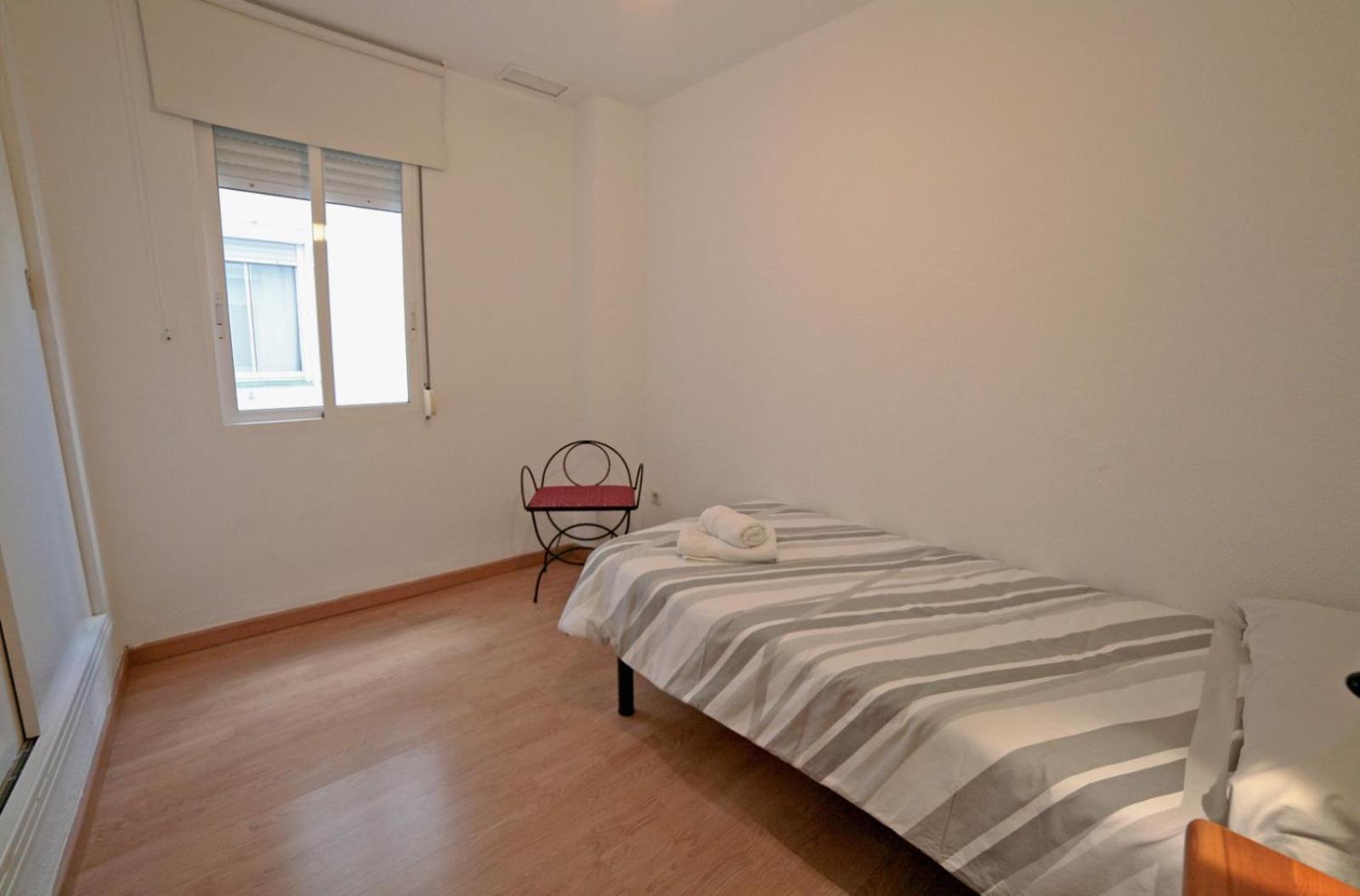 Apartamentos Bahia Аліканте Екстер'єр фото