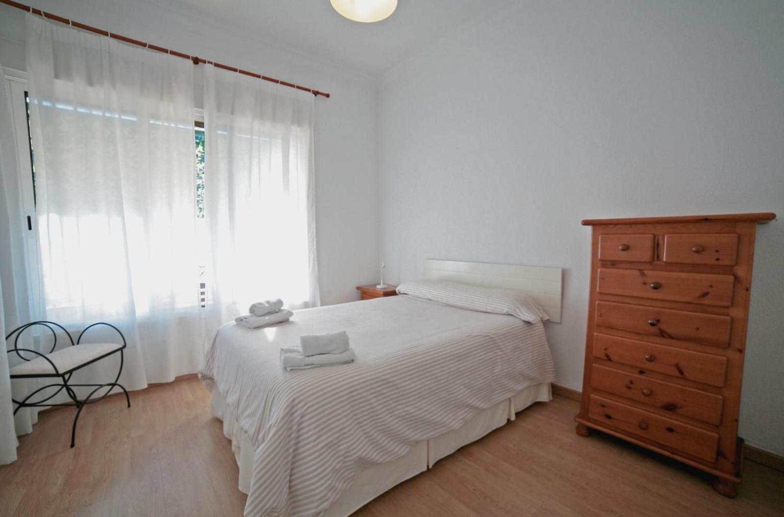 Apartamentos Bahia Аліканте Екстер'єр фото