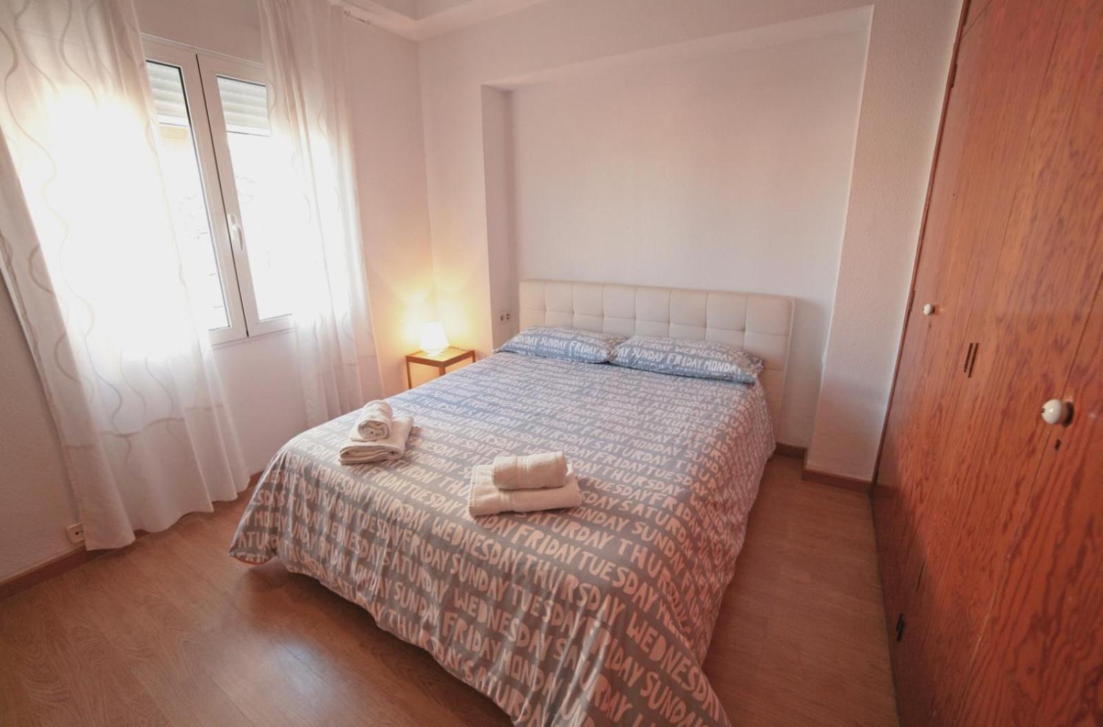 Apartamentos Bahia Аліканте Екстер'єр фото