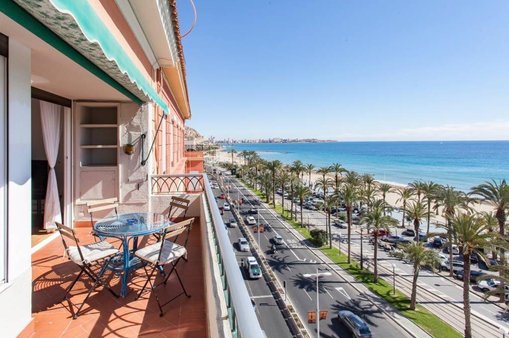 Apartamentos Bahia Аліканте Екстер'єр фото