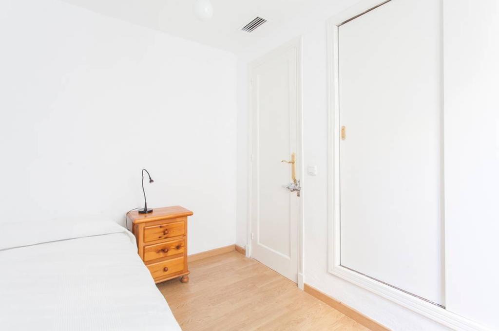 Apartamentos Bahia Аліканте Екстер'єр фото
